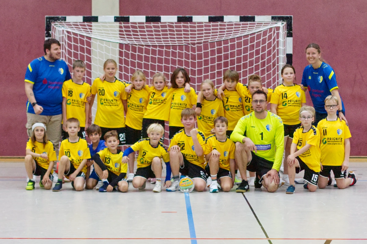 Mannschaftsfoto der E-Jugend des PHC Wittenberge